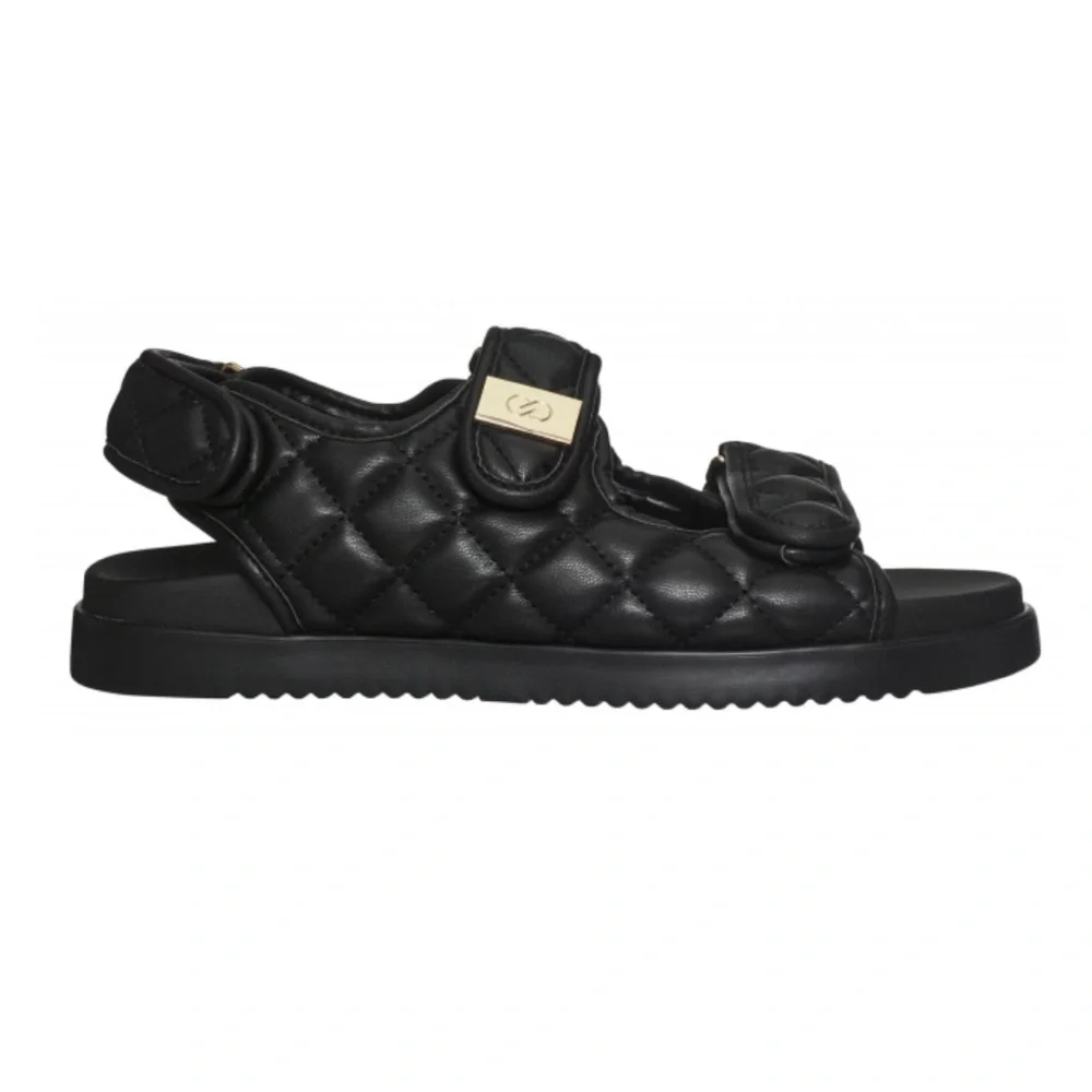 Calia Women’s Quilt Sandals - Picture 2 of 2